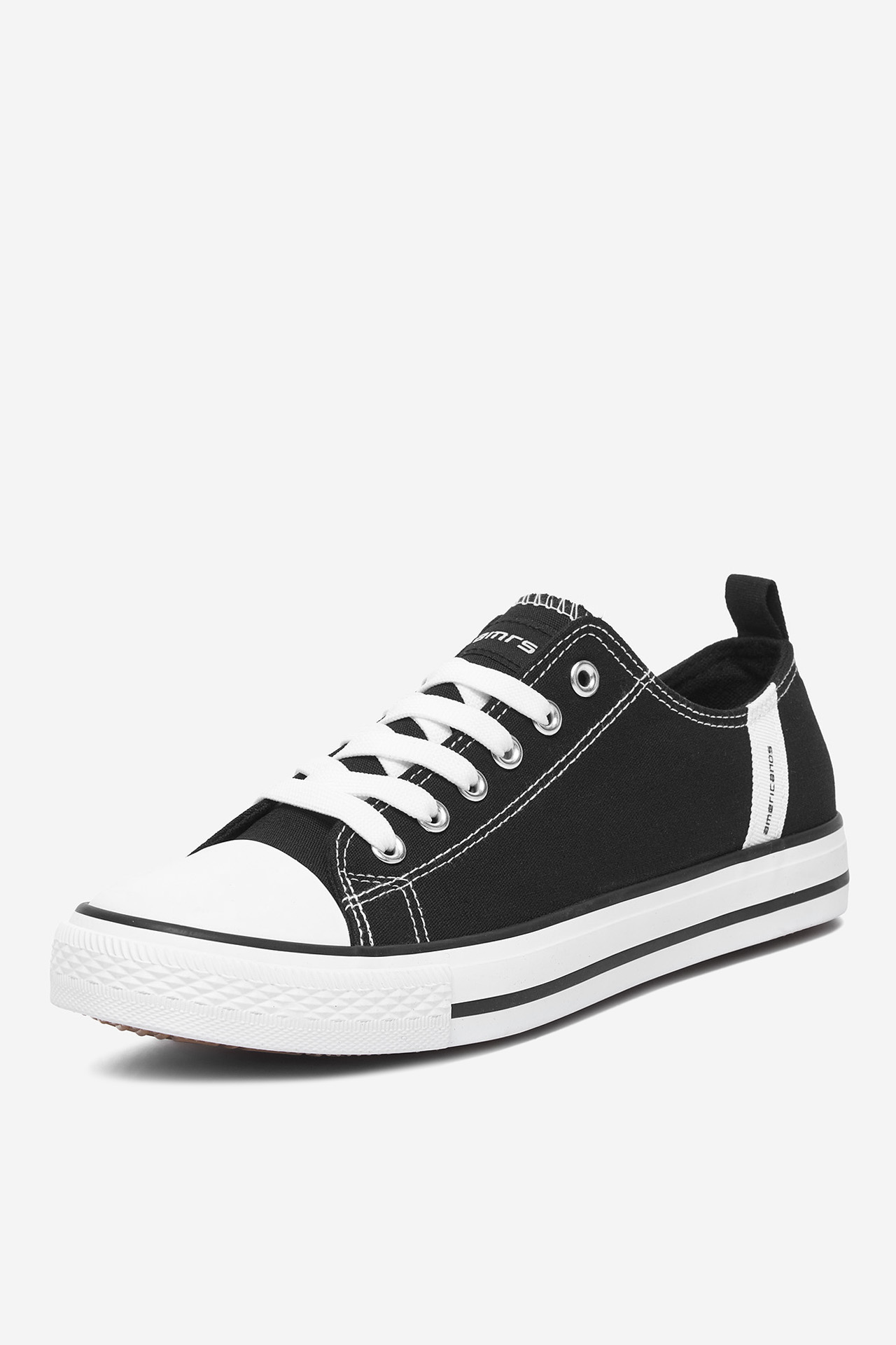 Trampki