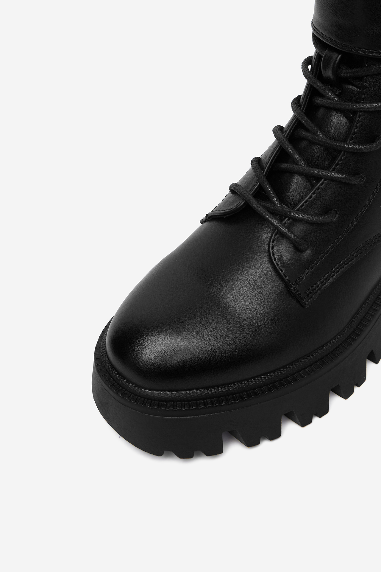 Черевики Чорний