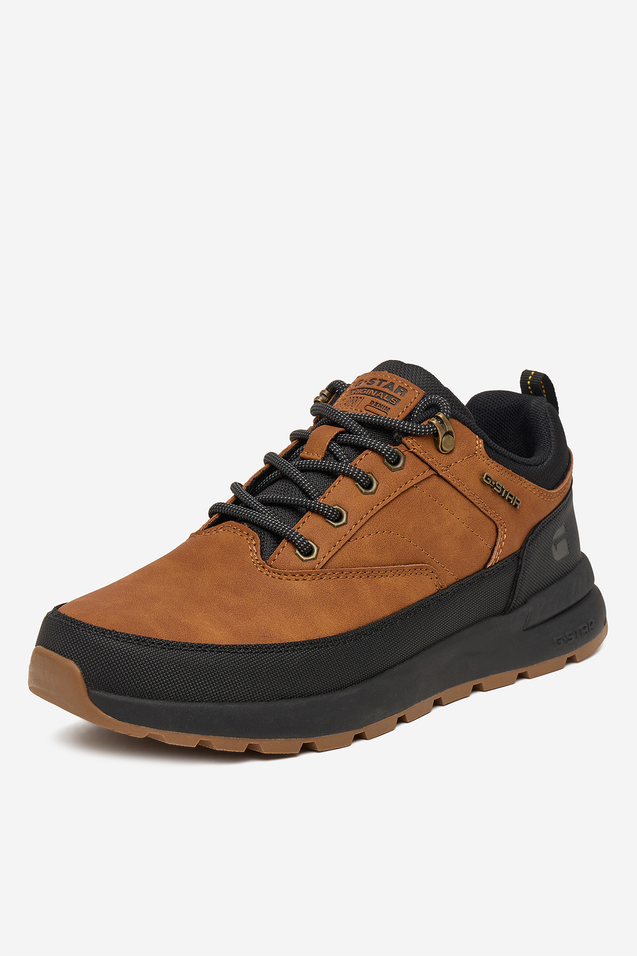 Sneakersy Černá