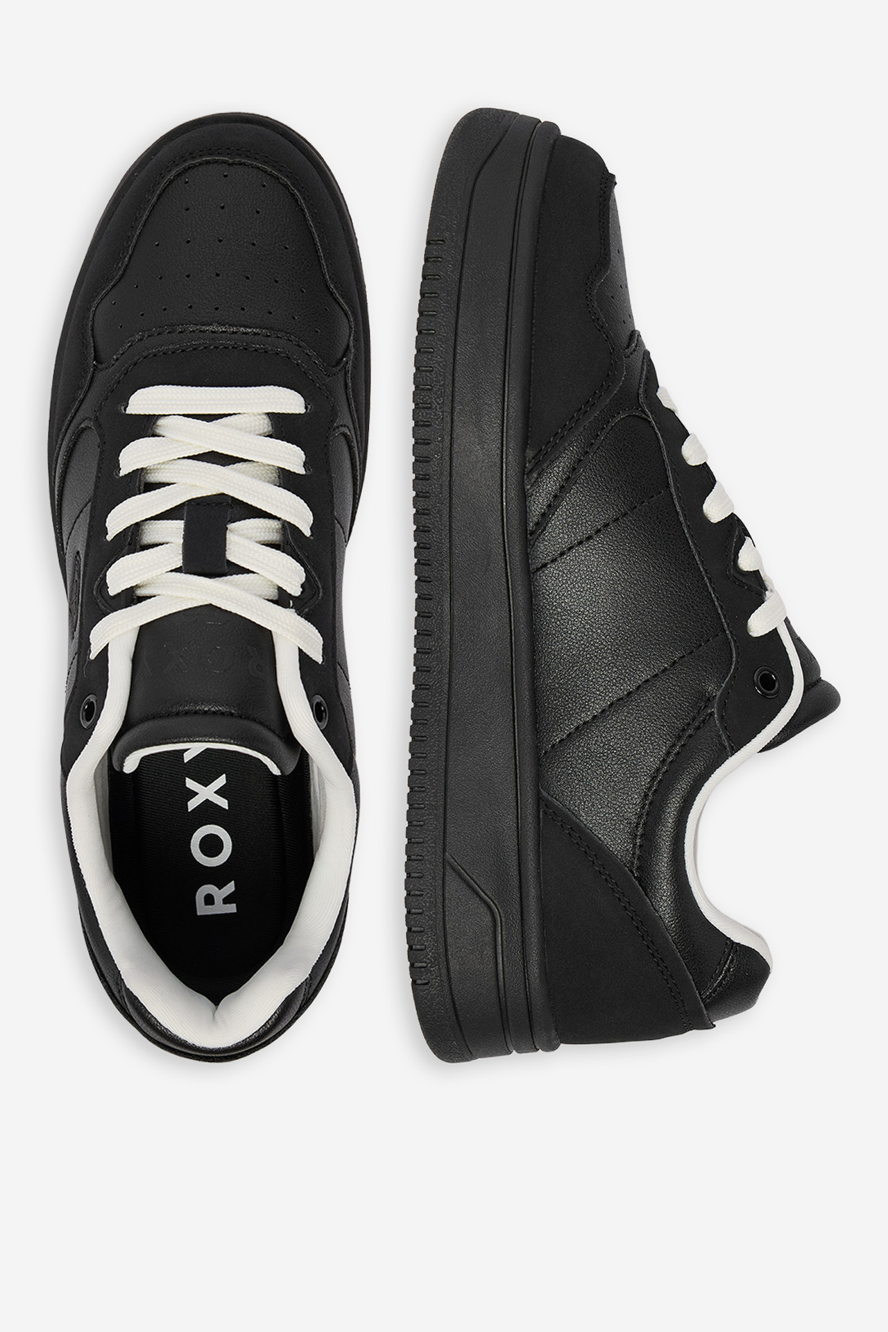 Sneakersy Černá