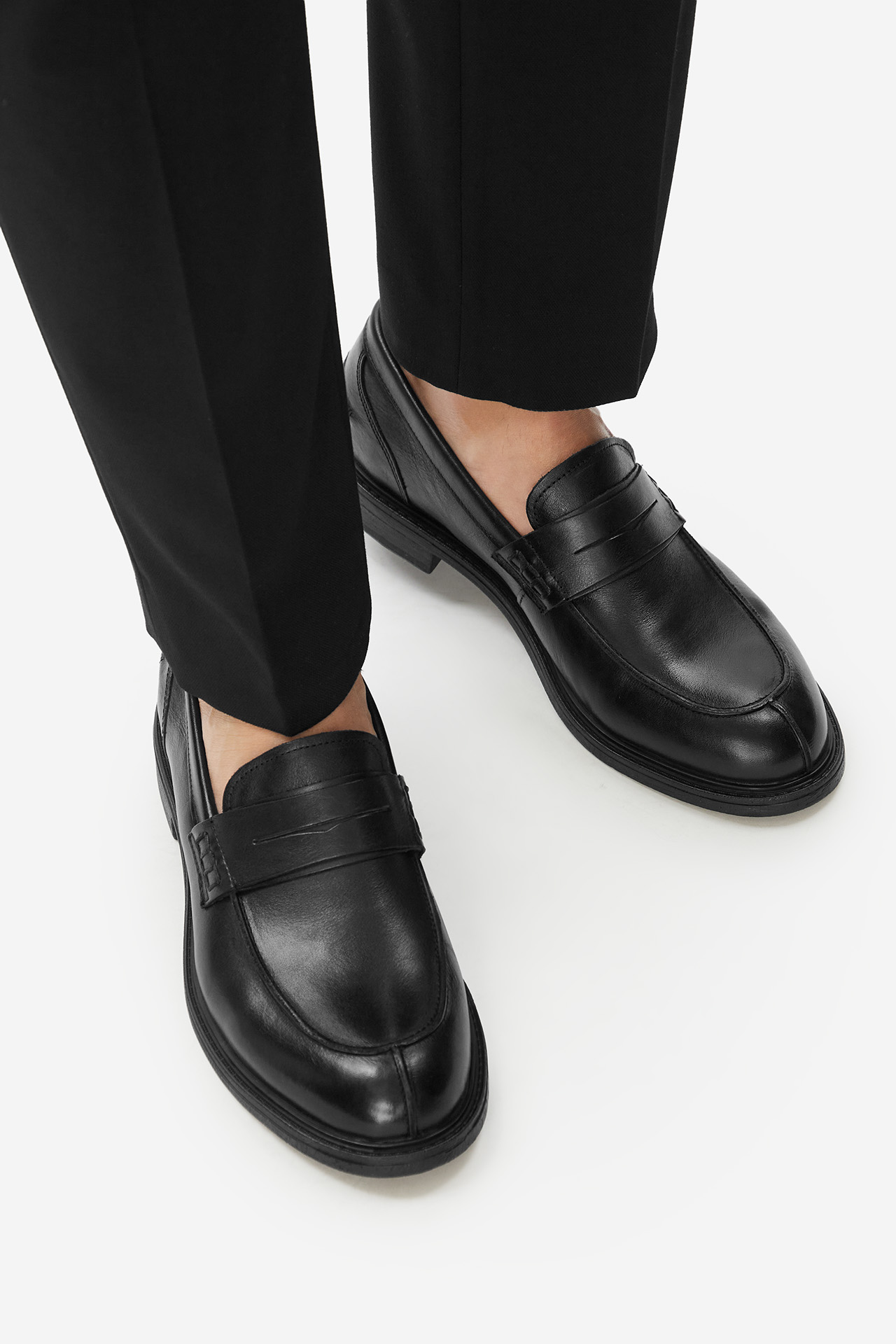 Loaferke Črna