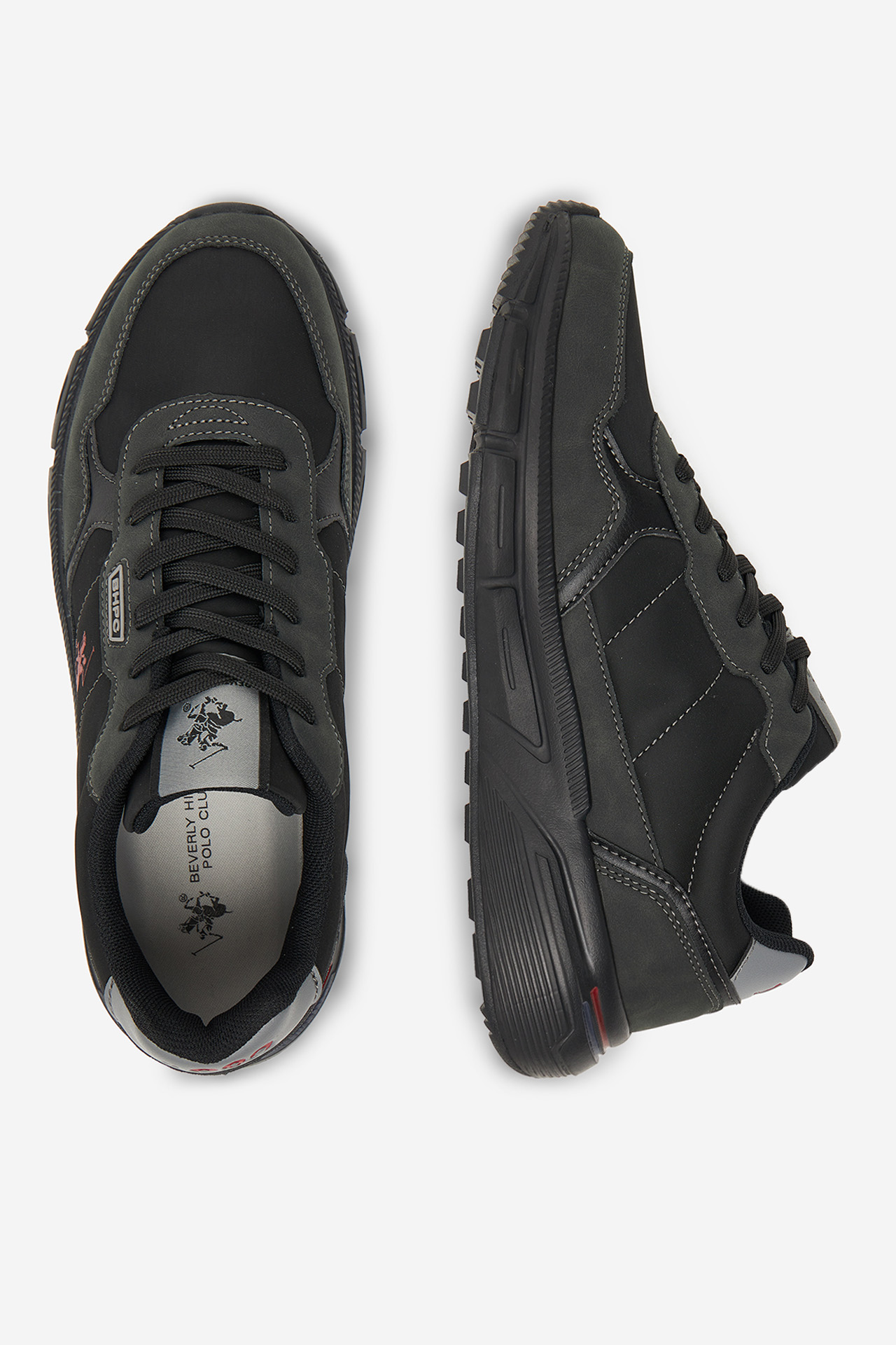 Sneakersy Černá
