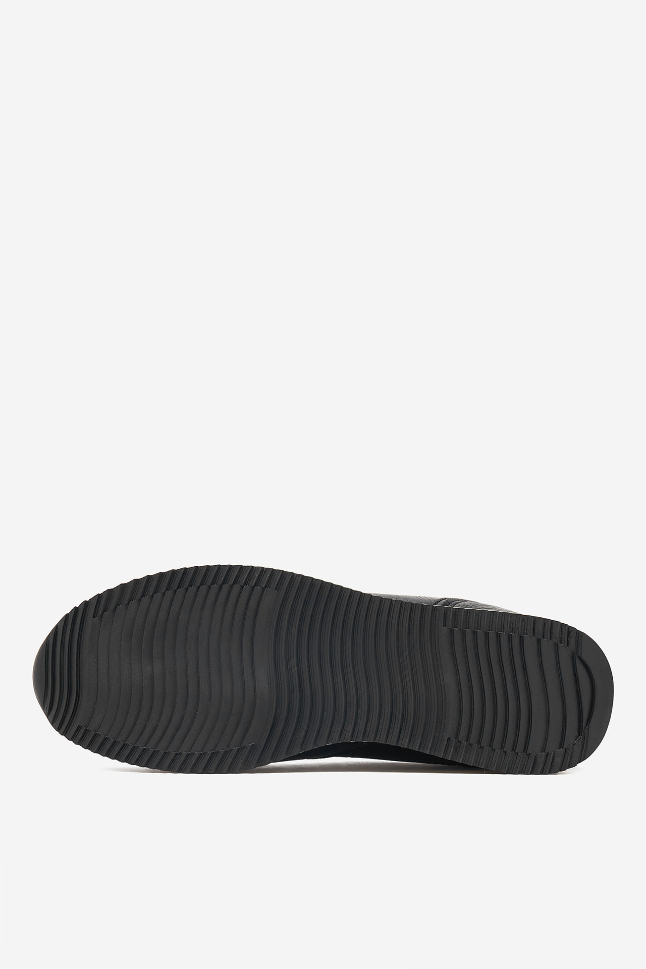 Sneakersy