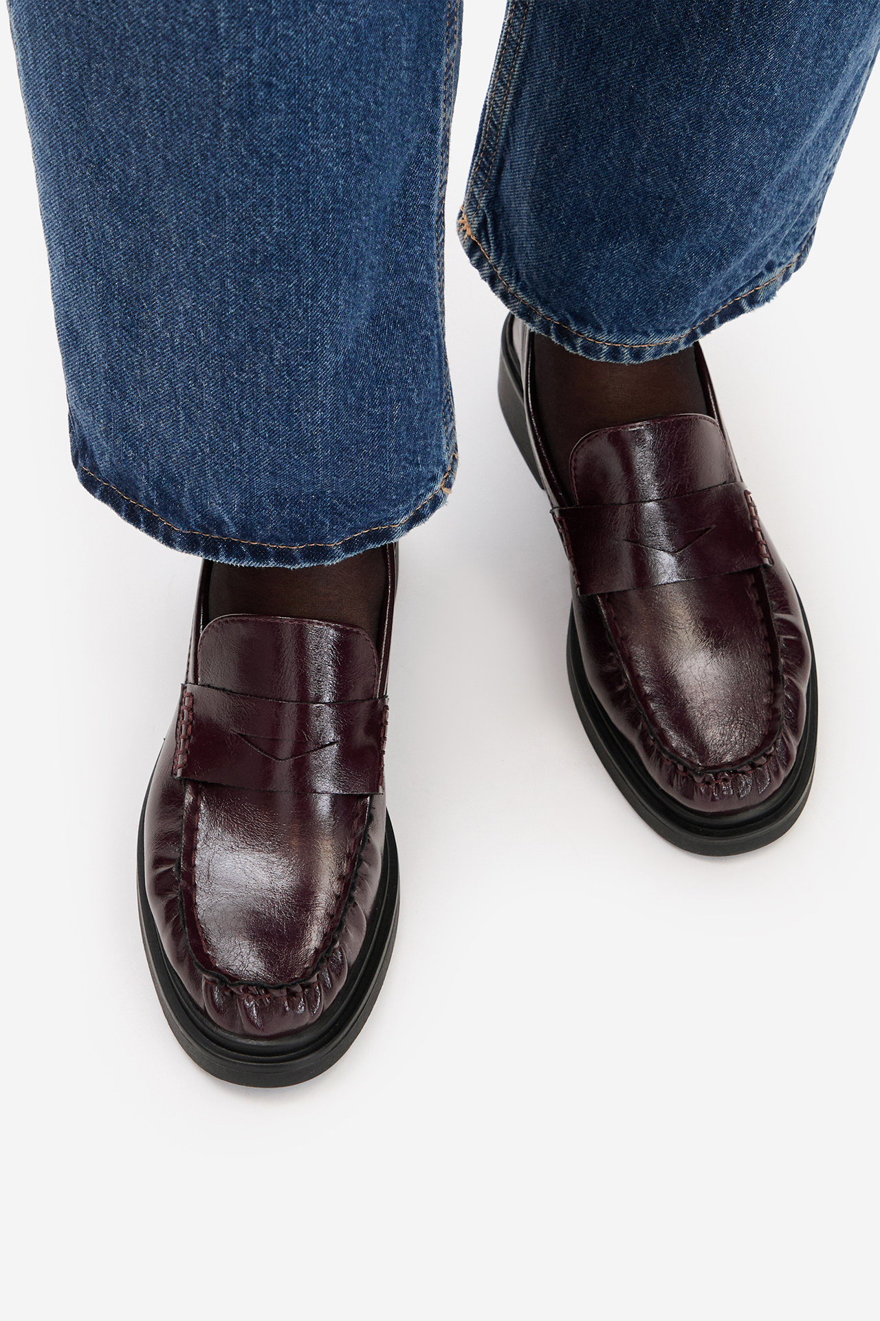 Loafersy Vínový