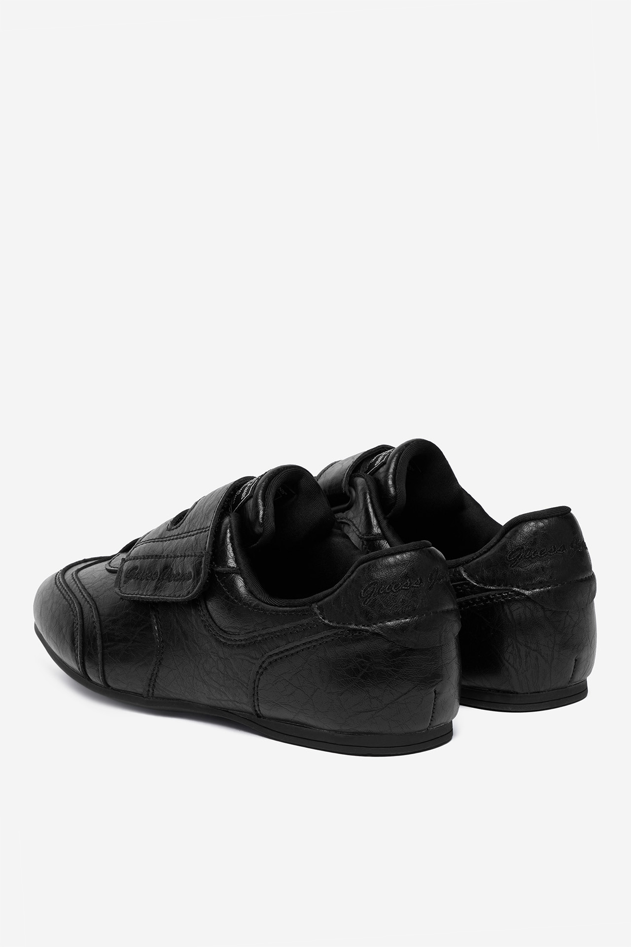 Sneakersy Černá