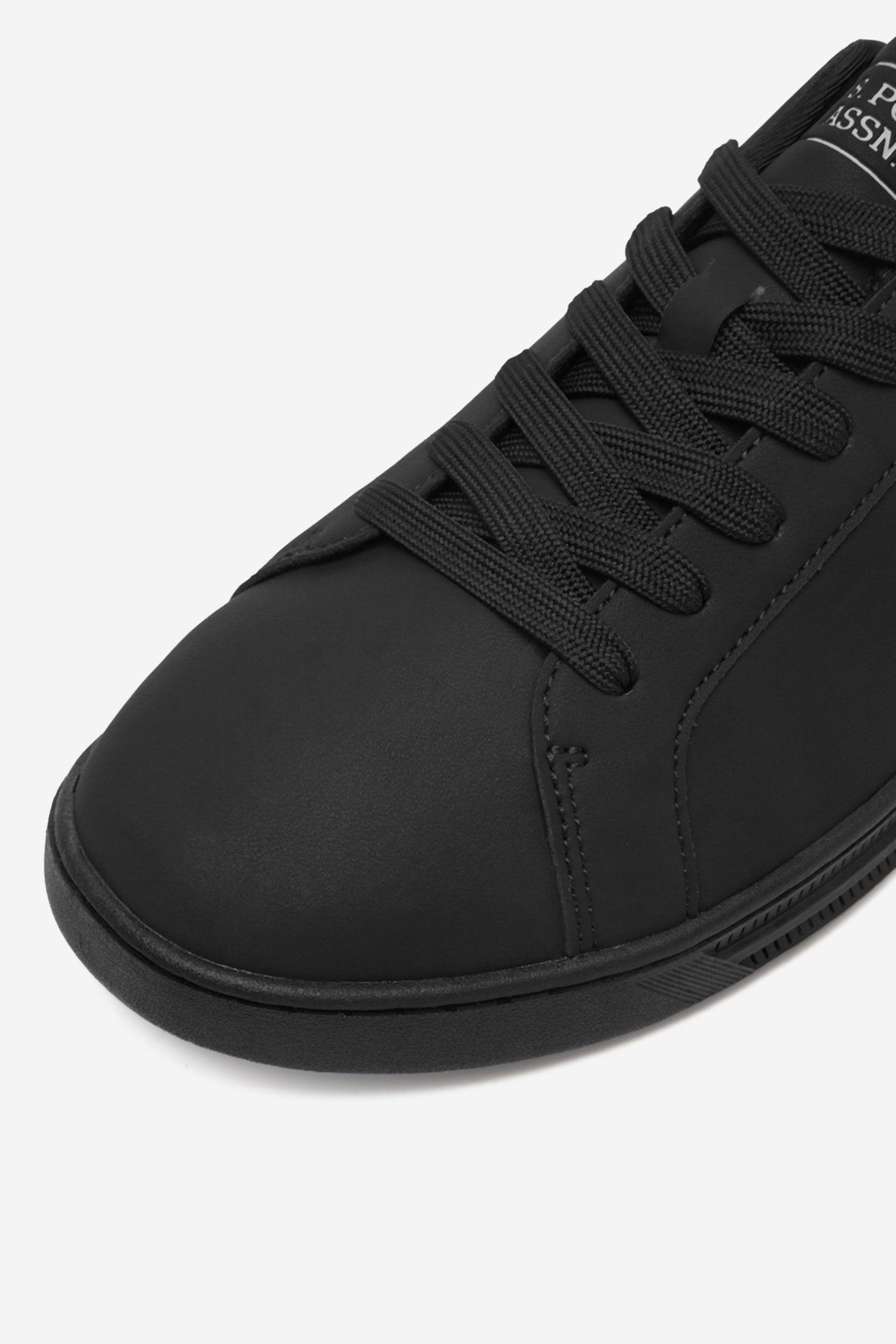 Sneakersy Černá