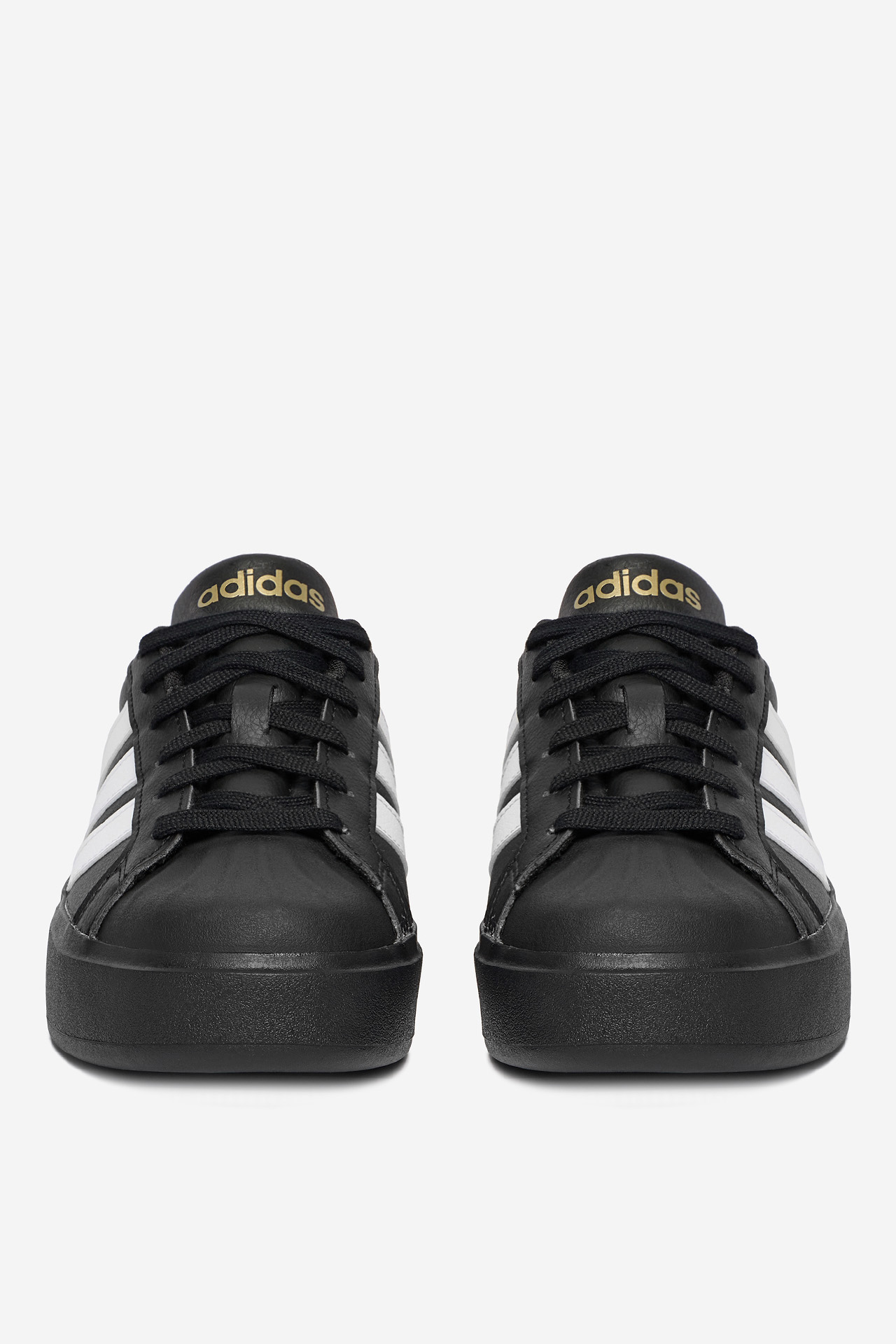 Sneakersy Černá