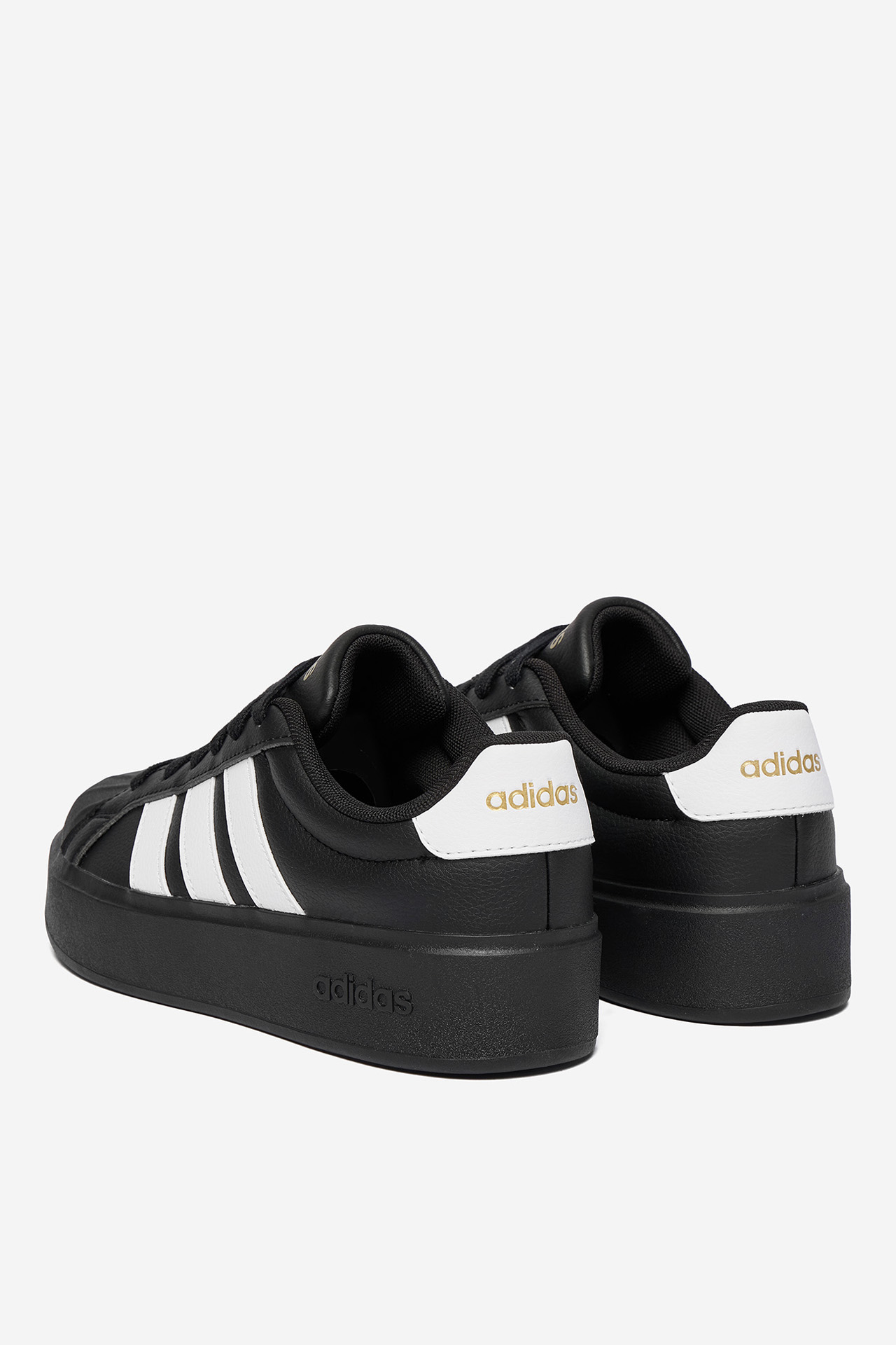 Sneakersy Černá