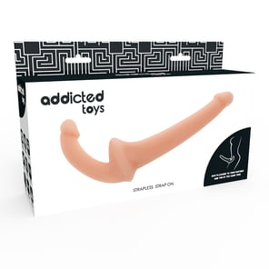Dildo Con Arnés Sin Sujeción Natural