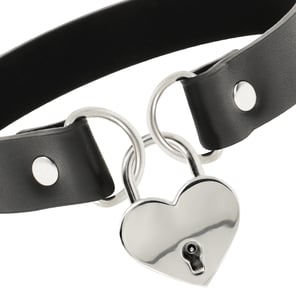 Collar Cuero Vegano Accesorio Corazón Con Llave
