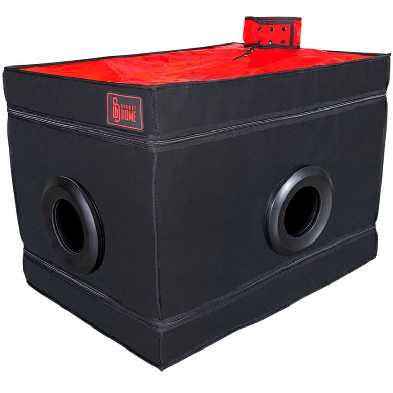 Kink Club La Niche Cabin Black & Red