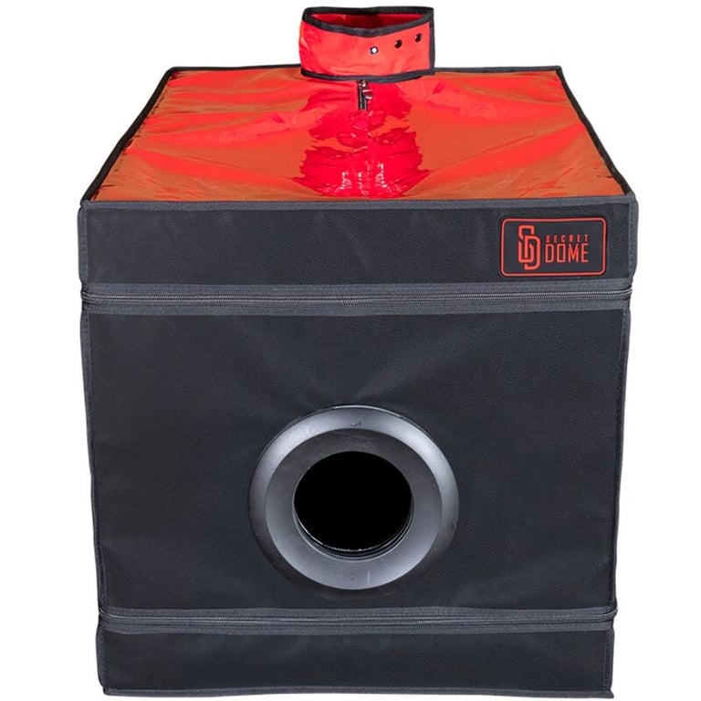 Kink Club La Niche Cabin Black & Red