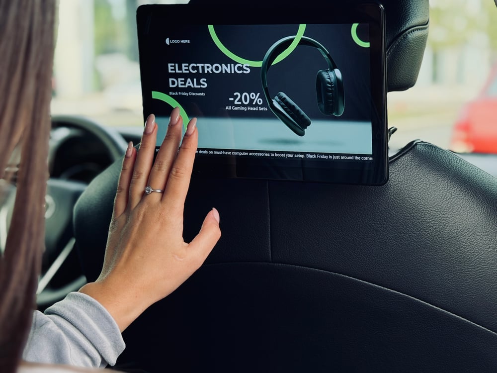 Reklamní taxi tablety