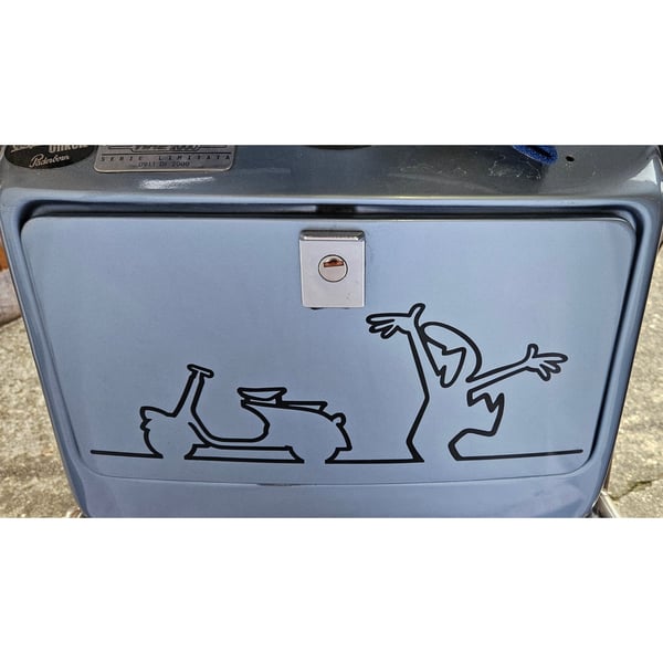 Image of Aufkleber mit Motiv Vespa Faro Basso Motorroller