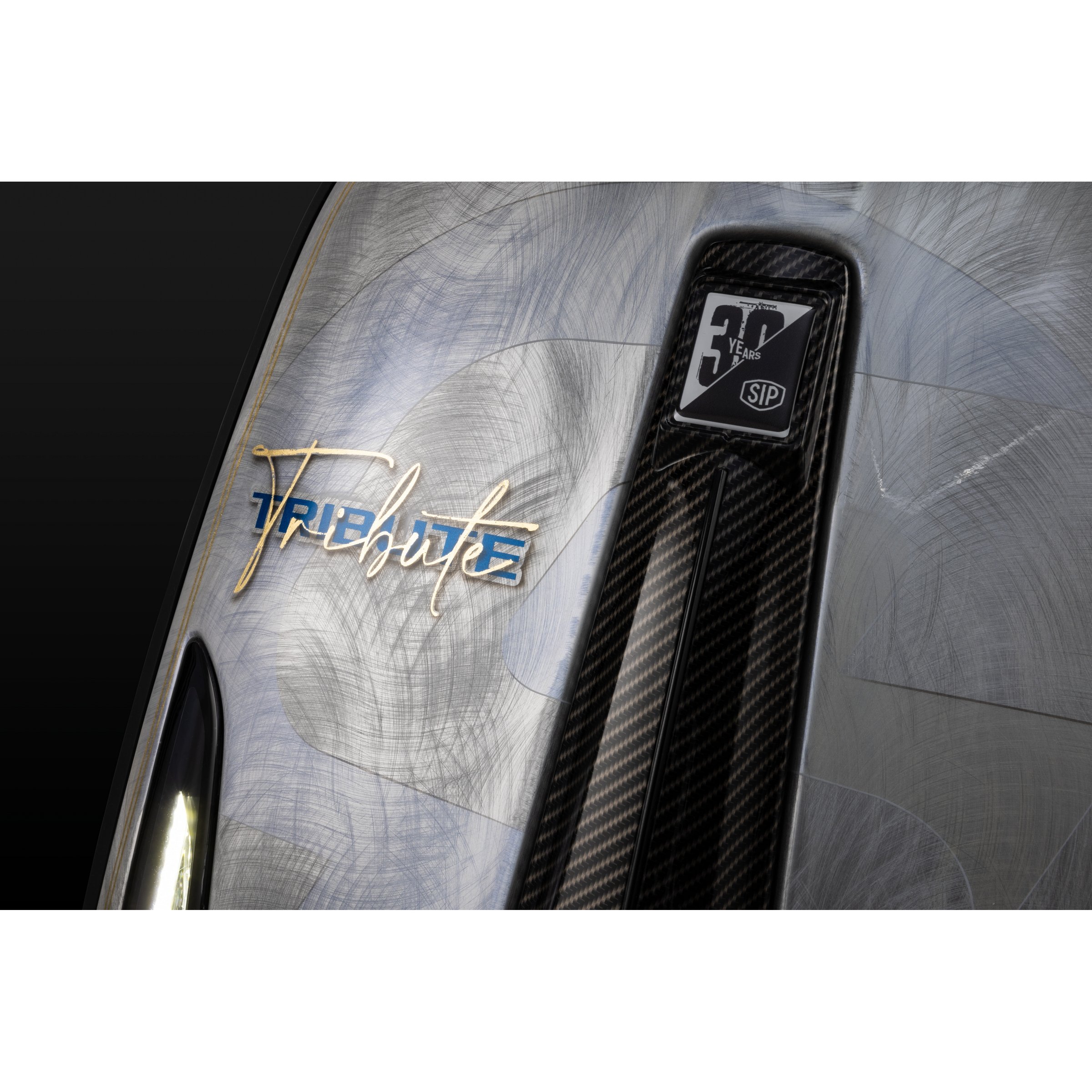Image of Emblem SIP 30 Jahre 4-Eck Kaskade für Vespa PX125-200 MY/2011 für Vespa LX/LXV/S/Primavera/Sprint/GTS/GTS Super/GTV/GT 60/GT/GT L/946 50-300ccm für Vespa PX125-200 MY/2011 für Vespa LX/LXV/S/Primavera/Sprint/GTS/GTS Super/GTV/GT 60/GT/GT L/946 50-300ccm f