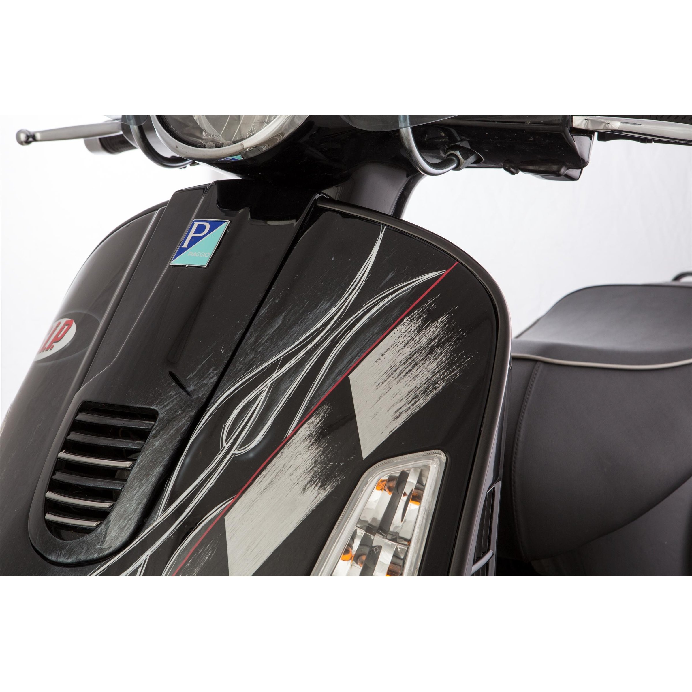 Image of Monoschlitzrohr Beinschild SIP 1B005780 für Vespa GTS/GTS Super/GTV/GT 60/GT/GT L 125-300ccm (- '18)' für Vespa GTS/GTS Super/GTV/GT 60/GT/GT L 125-300ccm (- '18)'