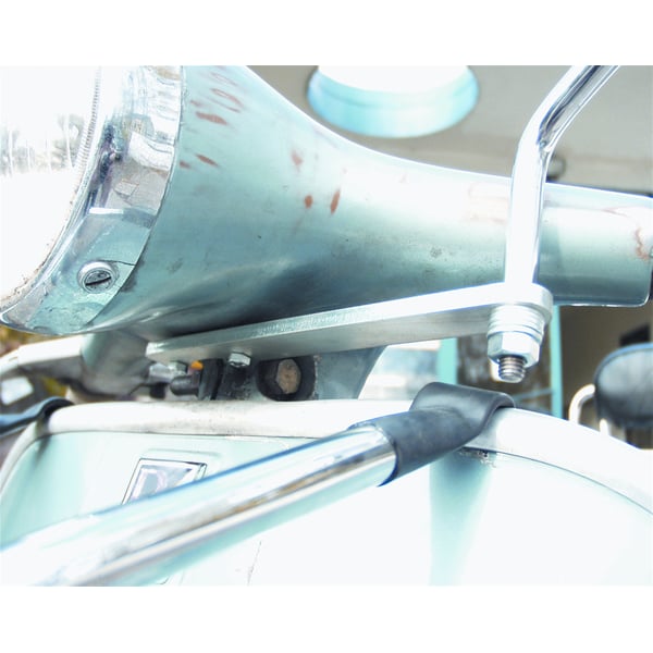 Image of Spiegelhalter STO zur Montage an Seilzughalteplatte links oder rechts für Vespa 125VNB 3-6/150 VBA/VBB/VGLA-B/GS/160 GS