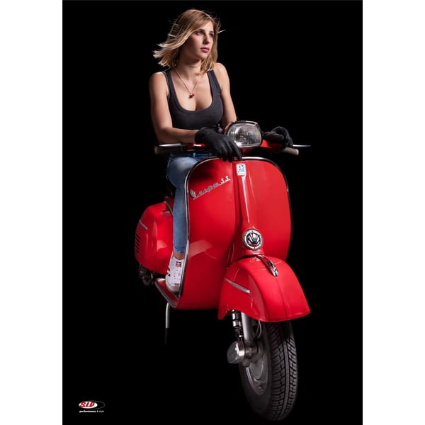 Image of Poster SIP mit Motiv "Vespa Girl" rote Vespa 180SS