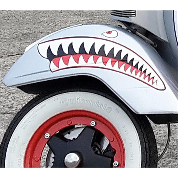 Image of Aufkleber mit Motiv "Haifischmaul"