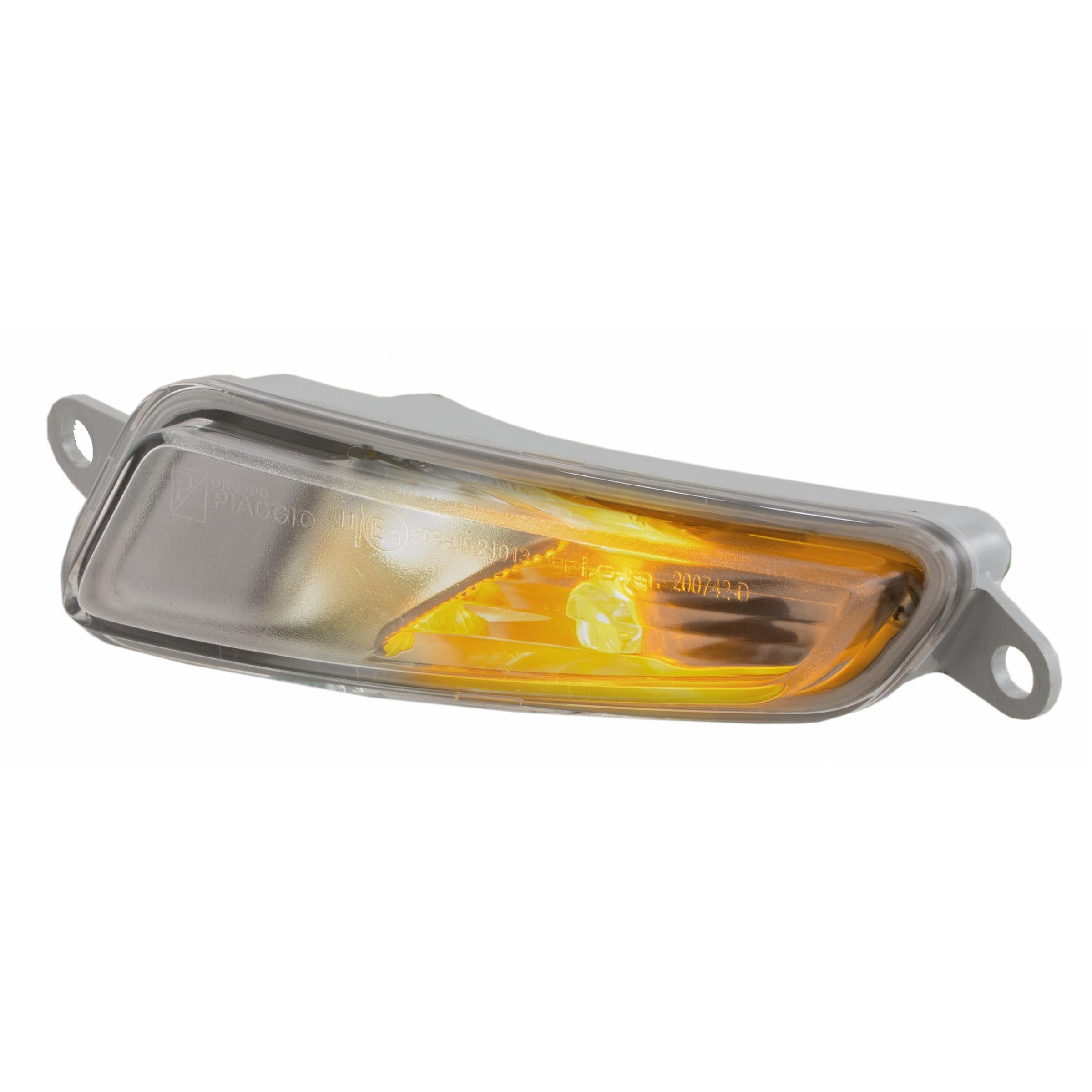 Image of Blinker PIAGGIO 643386 hinten rechts für Vespa 946 3V i.e. 125ccm für Vespa 946 3V i.e. 125ccm