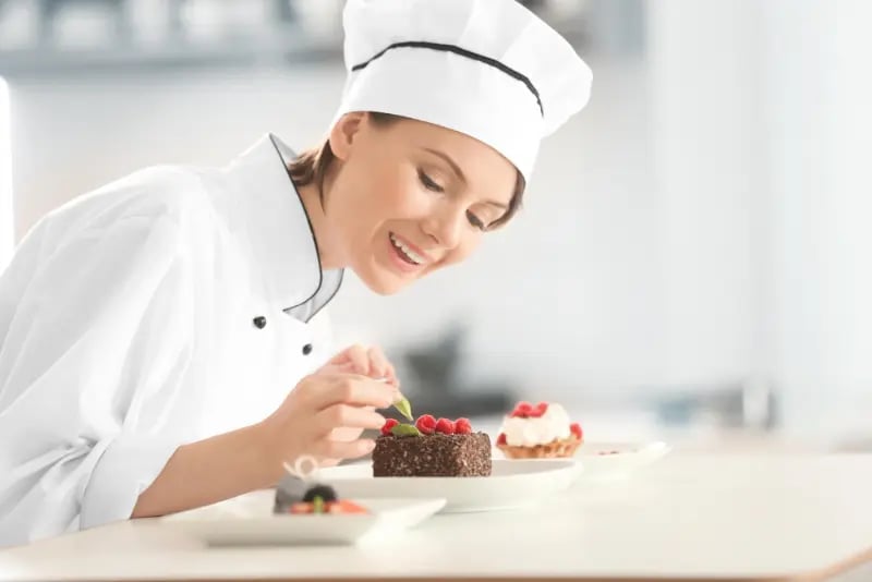 How Much Do Pastry Chefs Make Factors Impacting the Salary