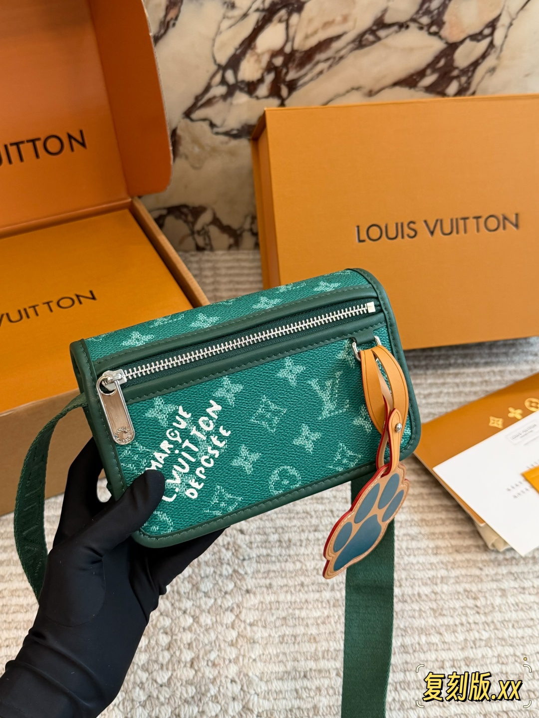 Louis Vuitton Bosphore