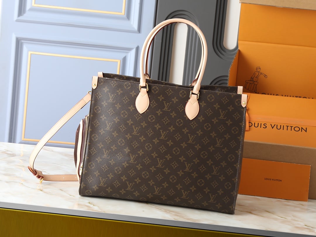 Louis Vuitton OnTheGo PM