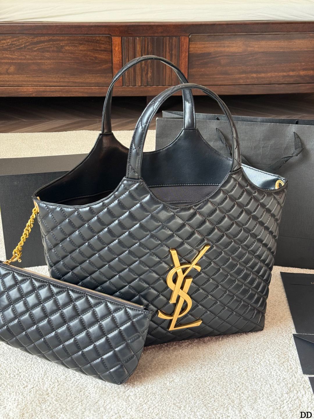 YSL Icare