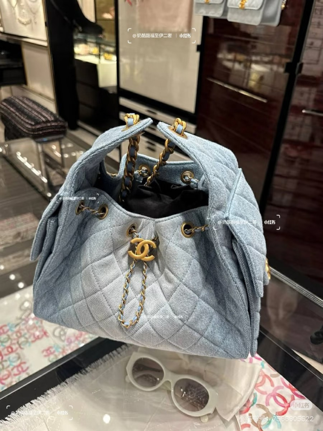 Chanel Chanel 25