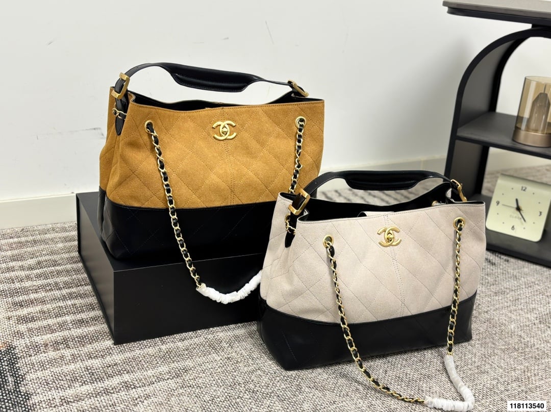 Chanel Chanel 25A