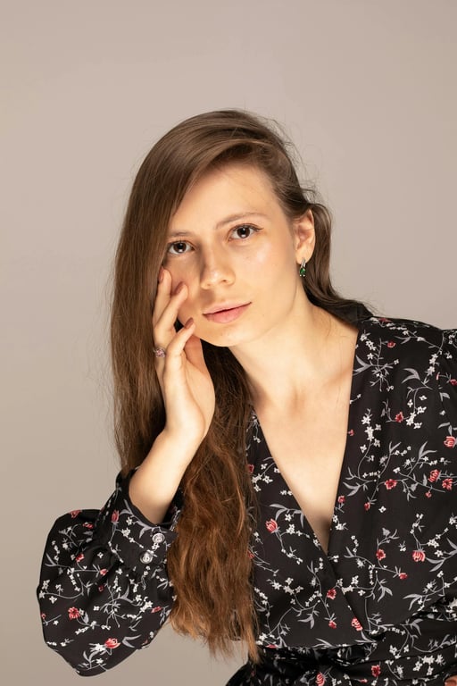 White Party Outfits filter before photo - natural portrait in everyday clothing with simple background