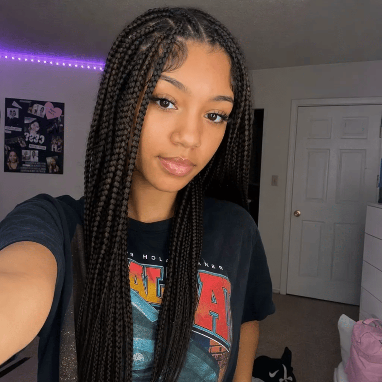 Camille R.'s profile