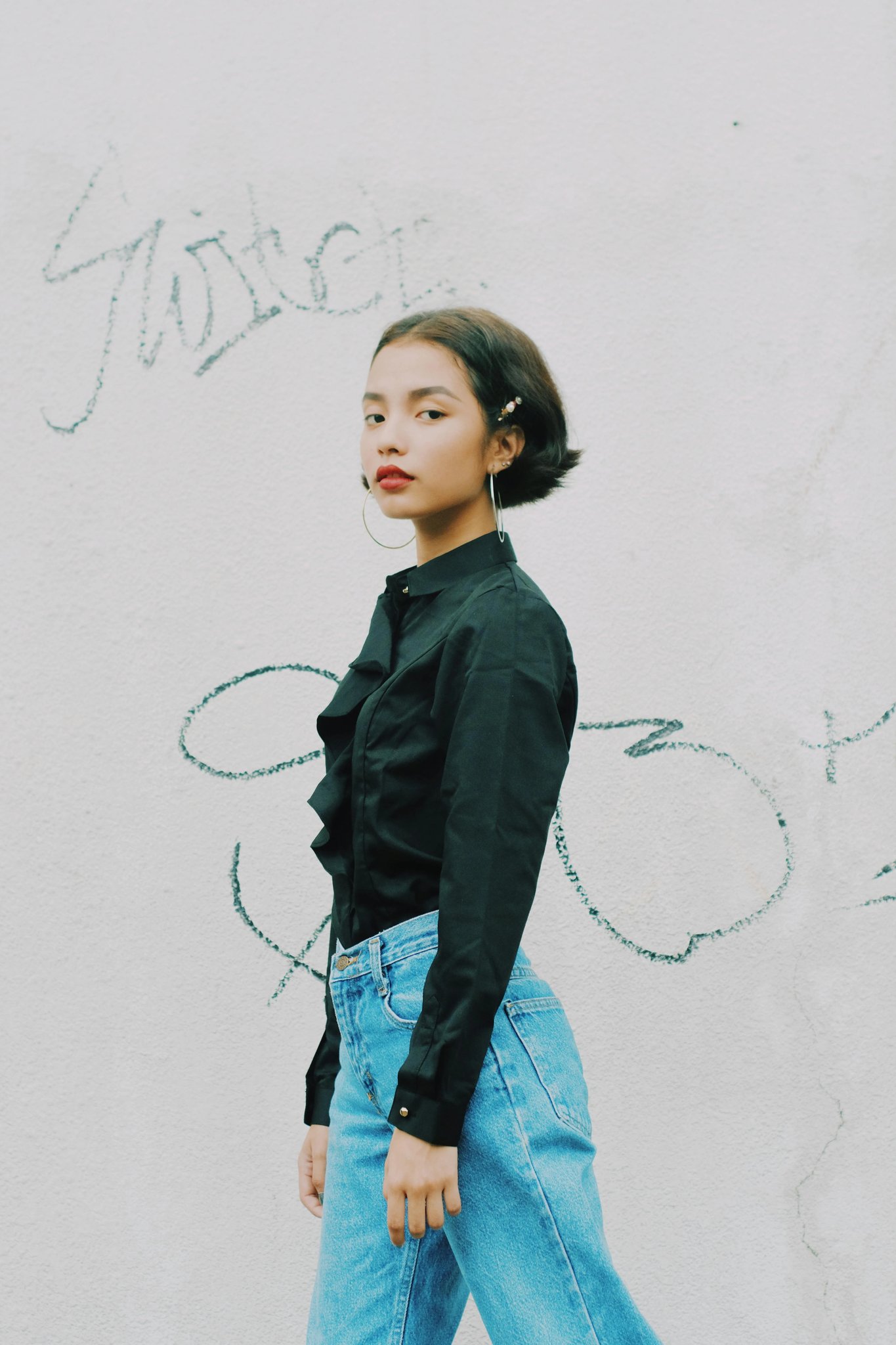 AI gender swap filter feature image1 - male to female instant transformation