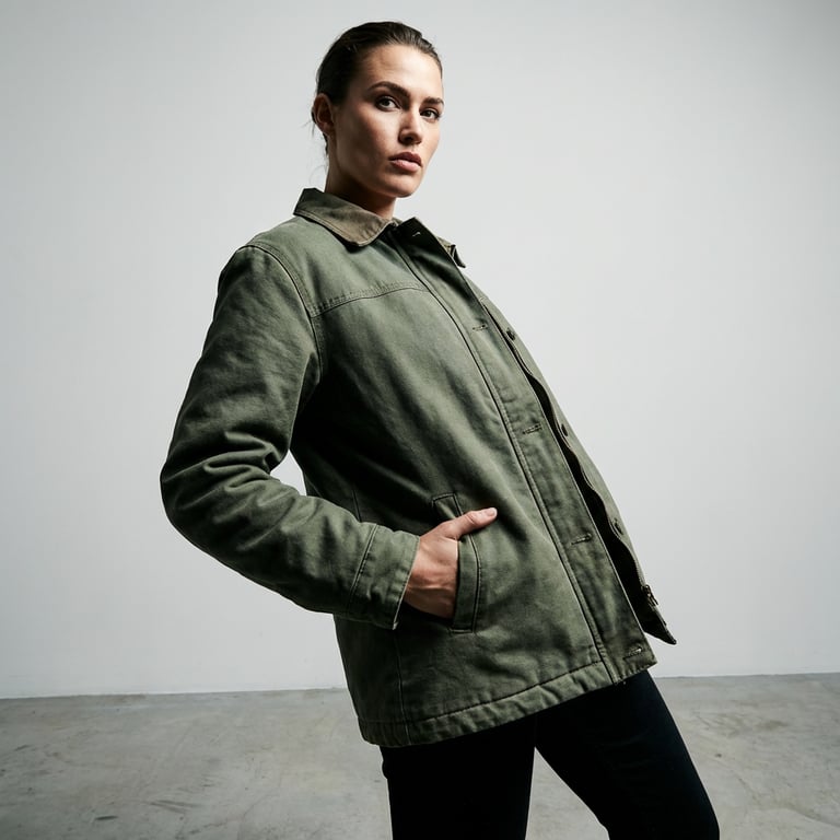 Transform this casual beach va...