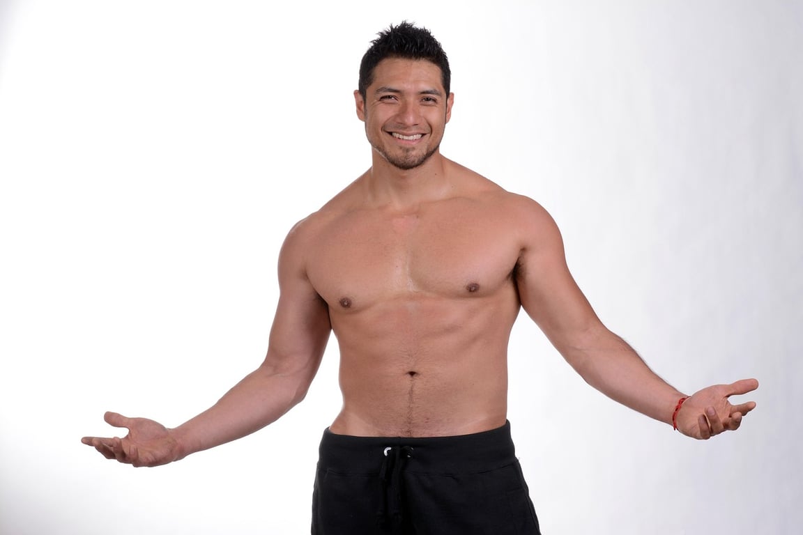 AI muscle enhancement filter before photo - fat to fit transformation original look