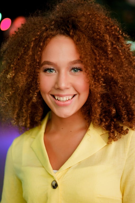 AI add glasses filter before photo - fashion portrait before virtual eyewear try-on