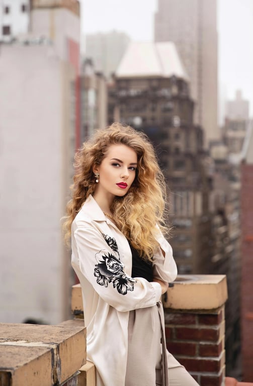 AI unpixelate image filter after transformation - influencer photo upgraded with clean sharp edges