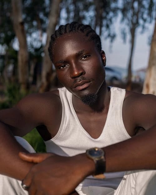 Sunset photos filter before photo - neutral portrait before transformation