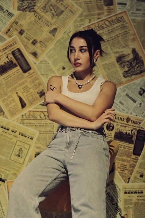 2010 Style Fashion filter before photo - neutral portrait before edit