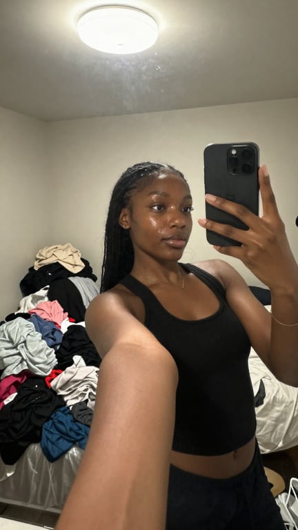 Convert this casual bedroom se...