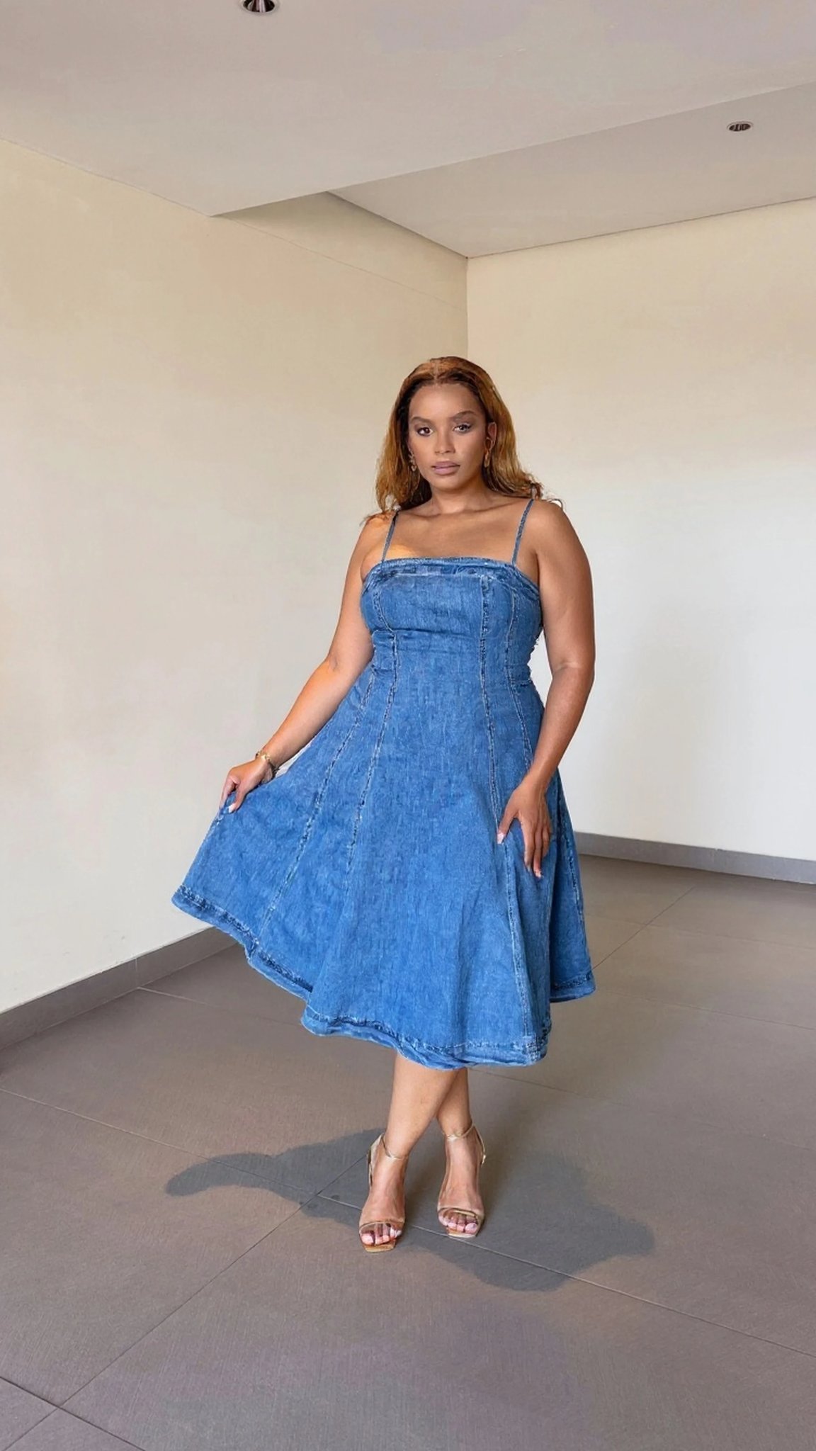 AI fat to fit filter before photo - studio photo before slim body simulation