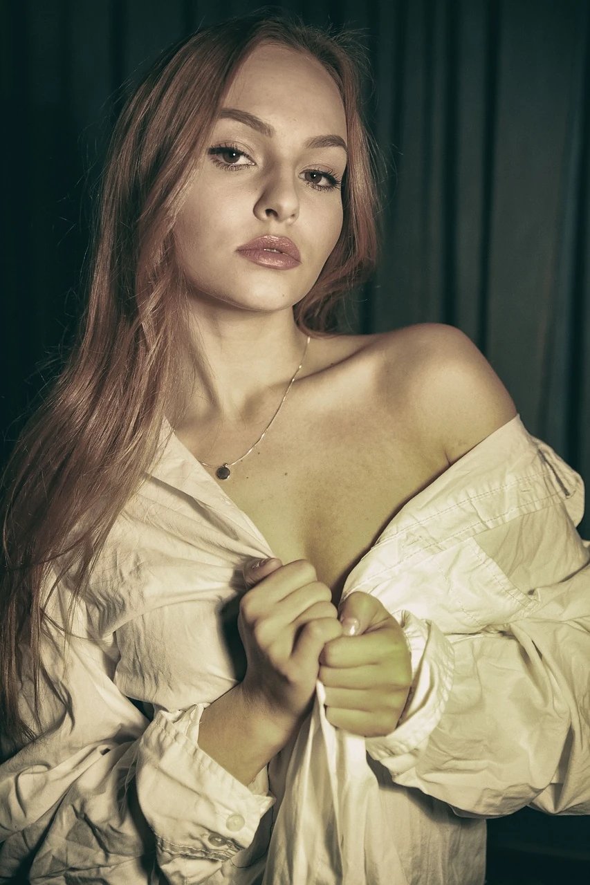 AI Barbie filter before photo - portrait in natural lighting before pink Barbie transformation