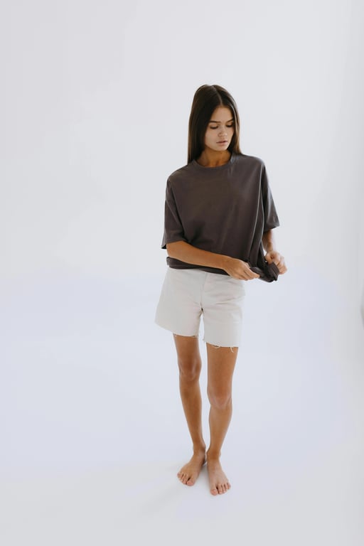 AI dress filter before photo - influencer portrait in normal outfit