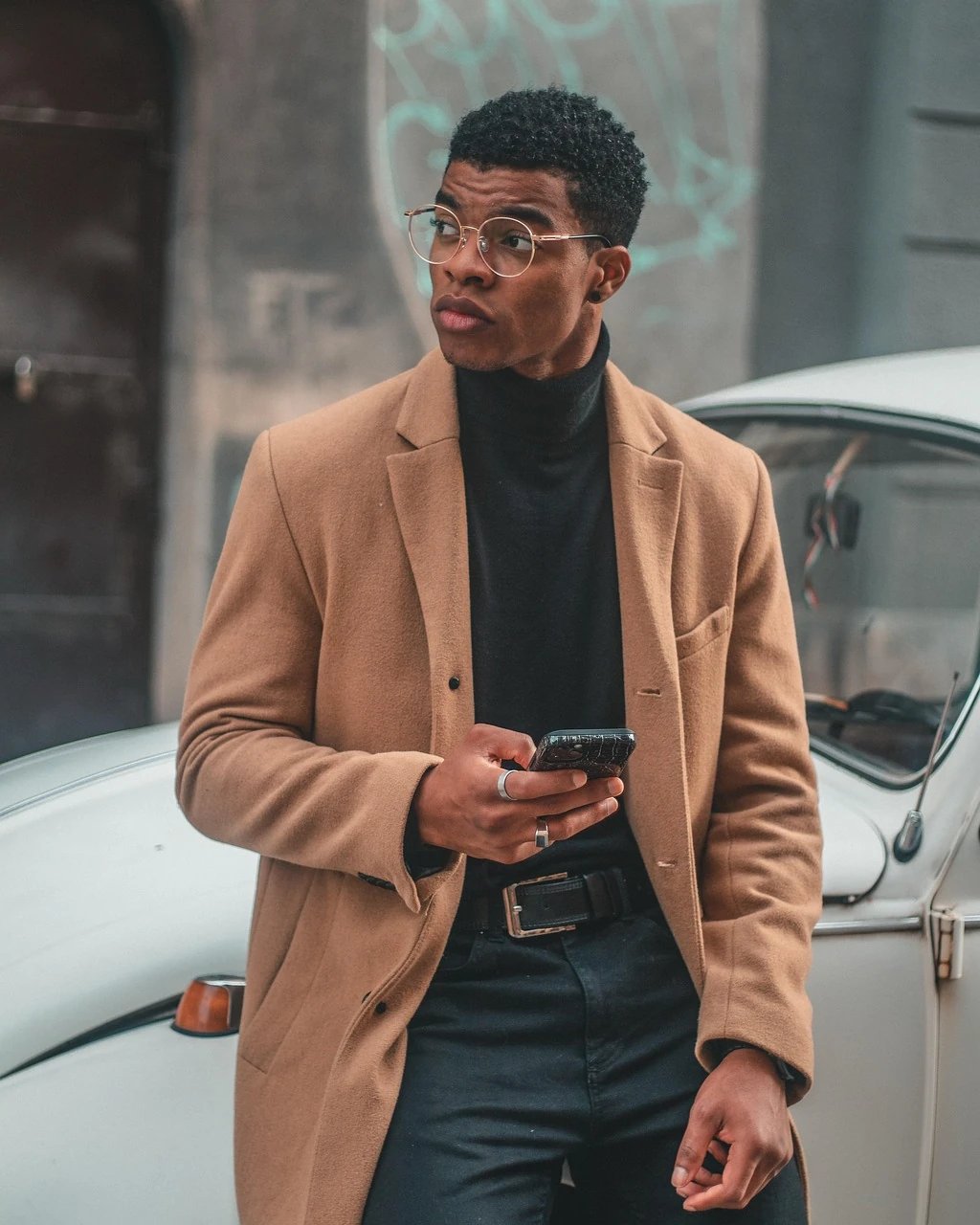 AI ninja outfit filter before photo - selfie before virtual ninja costume filter