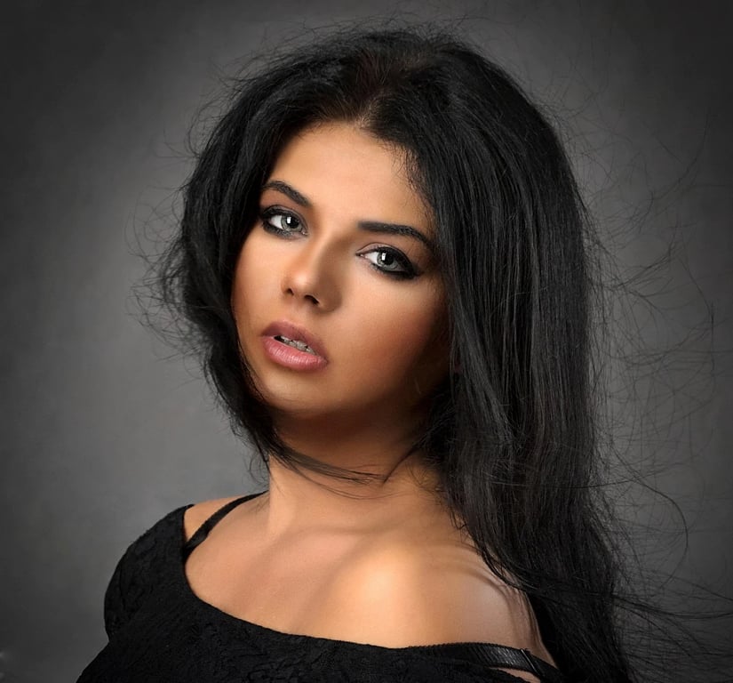 AI baby filter before photo - full body photo before baby face effect