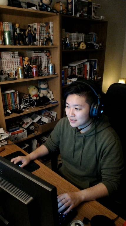 Convert this messy gaming webc...