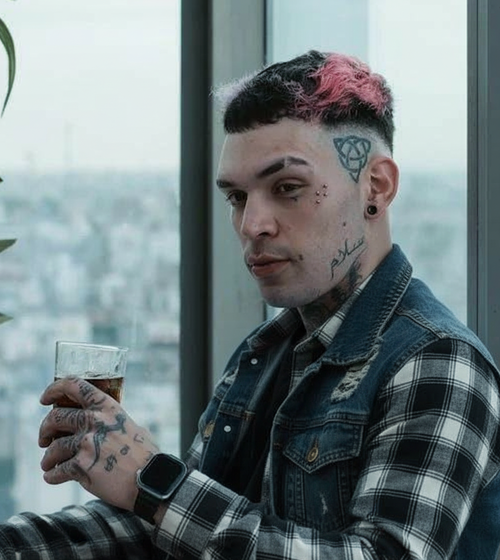 2010 Style Fashion filter after transformation - portrait wearing trendy 2010 layers outfit