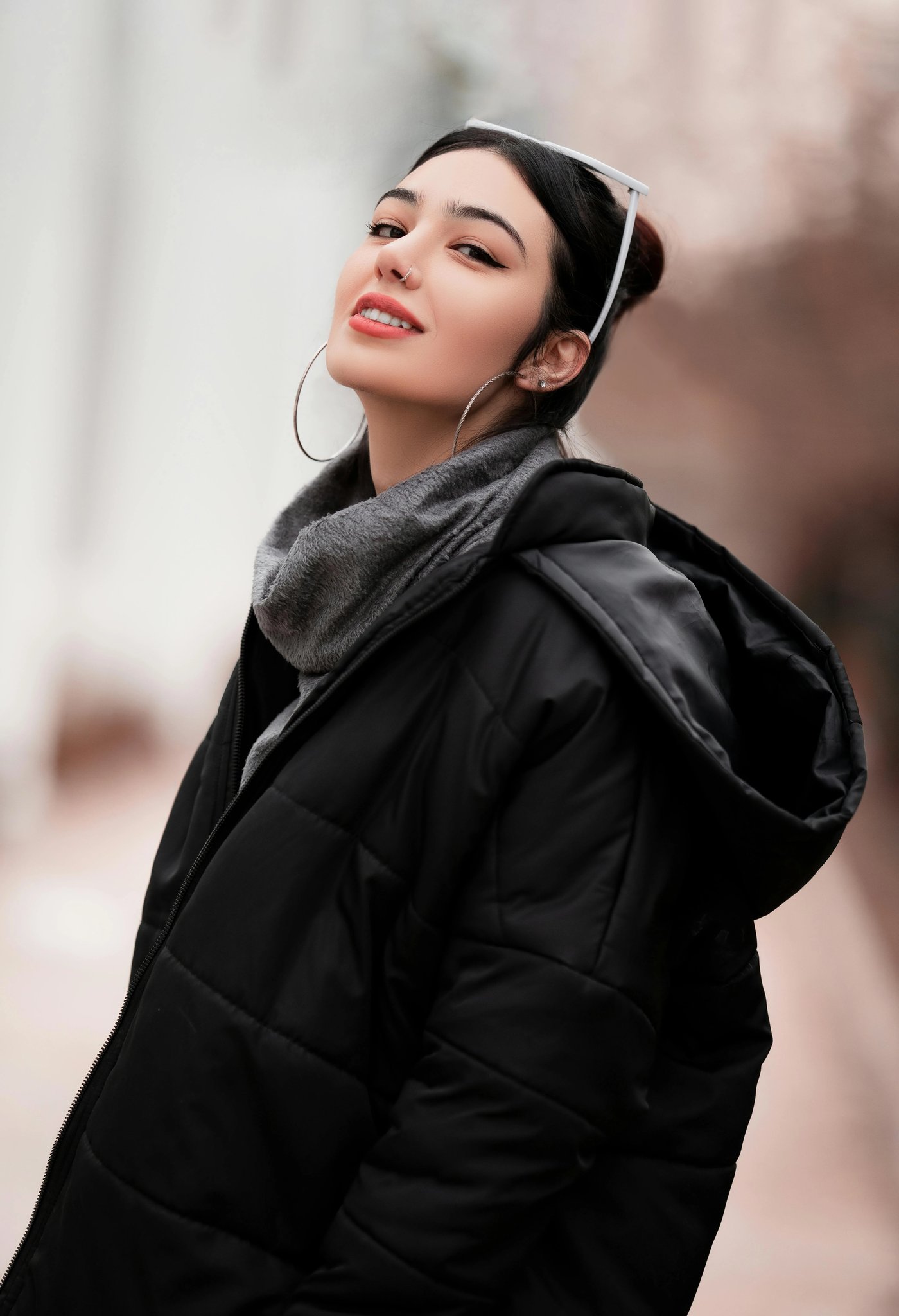 Red Carpet Dresses filter before photo - natural portrait in simple outfit with soft daylight