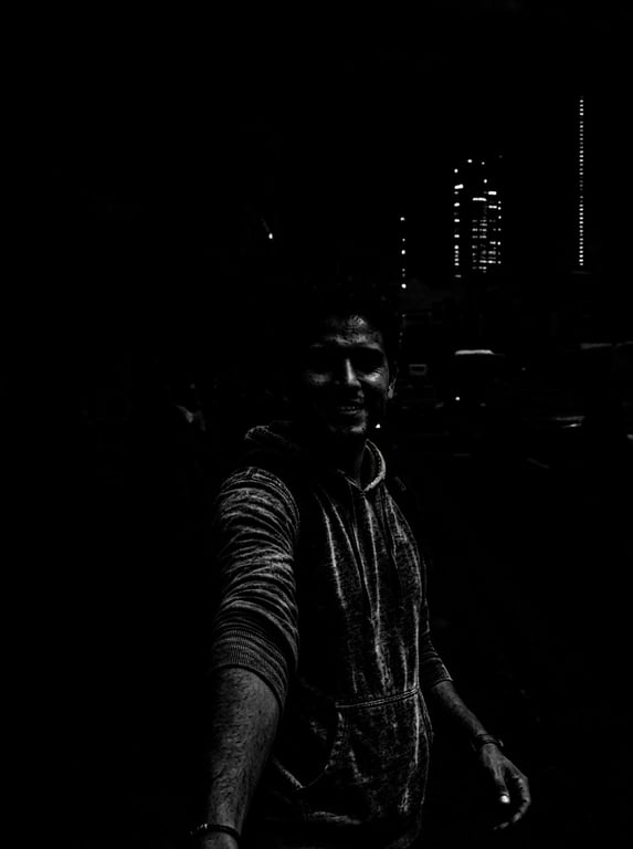 Transform this bright daytime ...