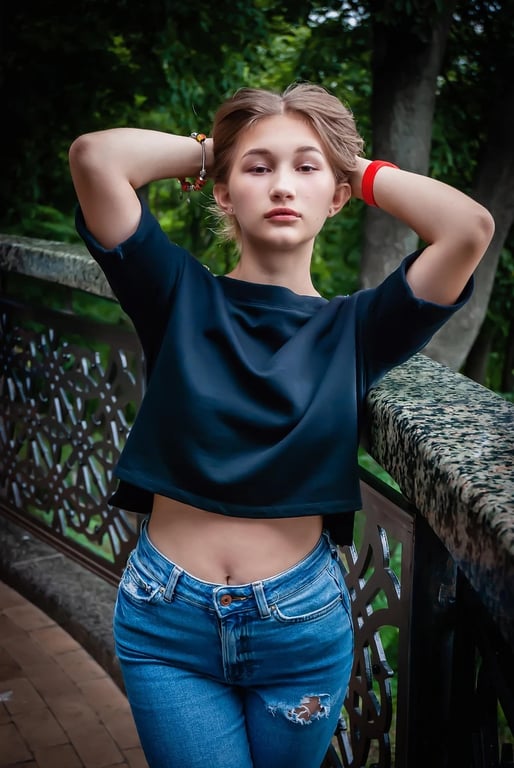 AI Barbie filter before photo - casual portrait before AI glamour filter